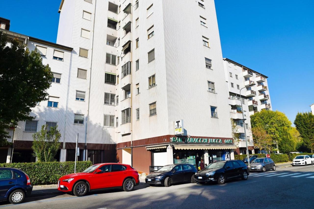 Lucca 22 Ξενοδοχείο Μιλάνο Εξωτερικό φωτογραφία
