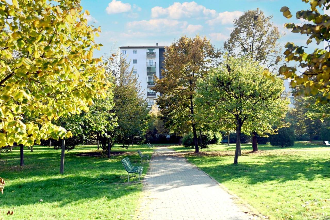 Lucca 22 Ξενοδοχείο Μιλάνο Εξωτερικό φωτογραφία